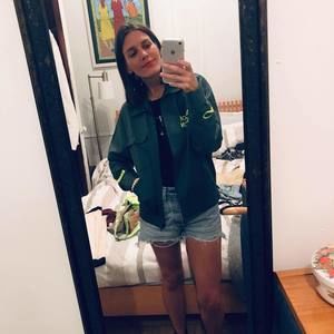 Meet your Posher, Robyn